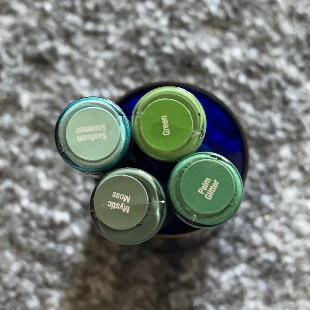 Seafoam shimmer ShadowSense by SeneGence